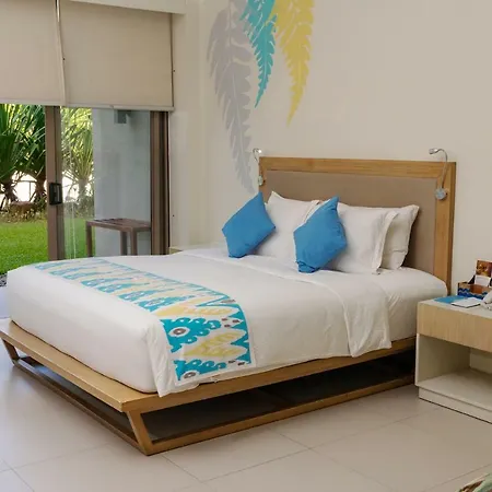 Costa Pacifica Resort Baler Exterior photo